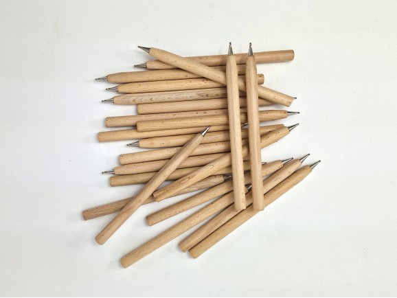 Bolígrafo de madera tinta negra Ref.MO6725