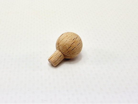 Beech ball handle Ø1 cm. with spigot Ref.1