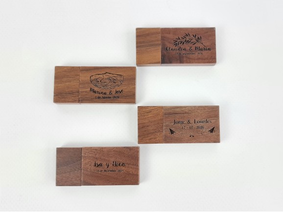 PenDrive de madera Oscura clásico con imán Ref.USBCH3