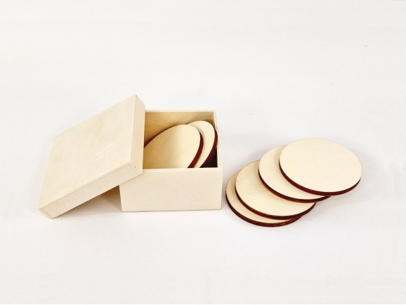 Wooden box 11x11x6 cm. with 6 coasters Ref.AW24861