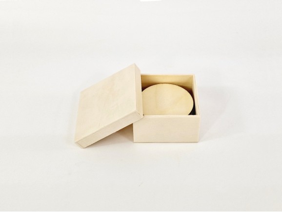 Caja de madera 11x11x6 cm. c/6 posavasos Ref. AW24861