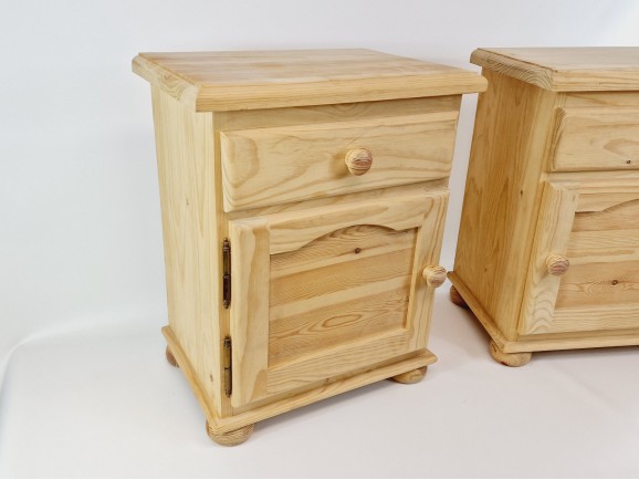 Rustic bedside table with door and drawer Ref.2253