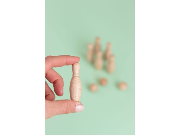Natural wood mini bowling pins 5.5 cm. Ref.CCTL50
