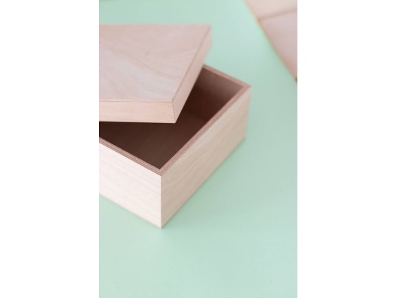 Caja de madera 20x20x10 cm. c/tapa Ref.PC20OK