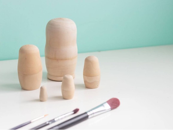 Wooden Matryoshka dolls 5 pcs. Ref.OP63772