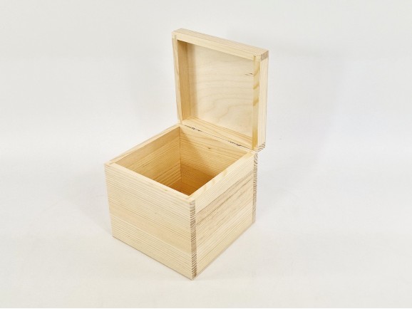 Cubic pine wood box 16x16x16 cm. Ref.DRPZ430
