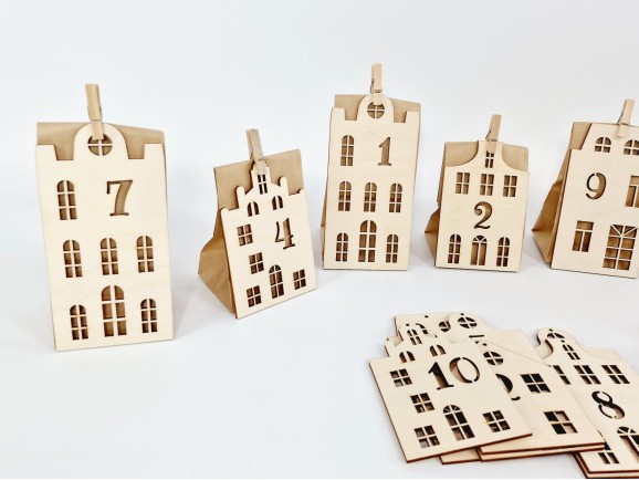Advent calendar houses with envelopes Ref.DRZN4011