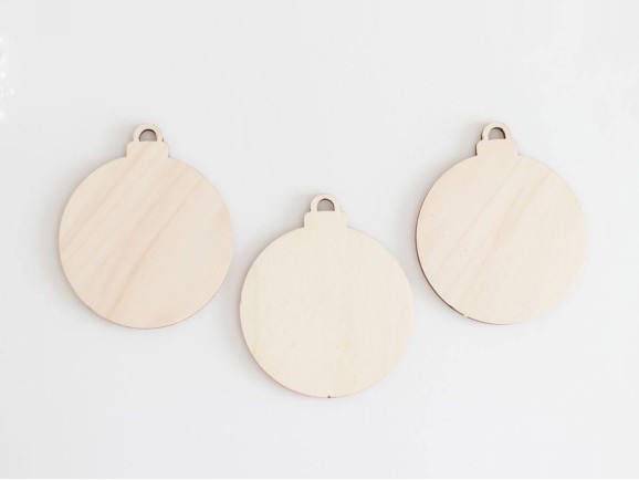 Wooden silhouette ball for Name Ref.H3733