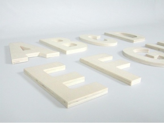 Wooden letters 2 sizes Ref.P1341D