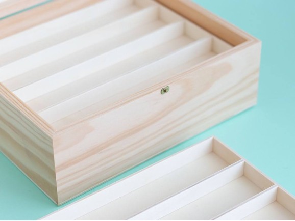 Caja estuche de madera 27x22,5x11 cm. c/bandejas para 16 relojes Ref.P35C45B