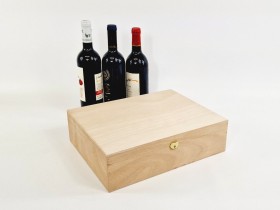 Caja madera 3 Botellas de vino Bisagra y Broche Ref.3botBBOK