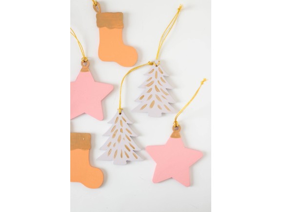 Wooden Christmas tree ornament Ref.H3736