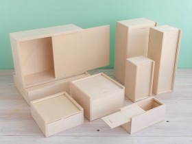 Wooden box with sliding lid various sizes Ref.TC