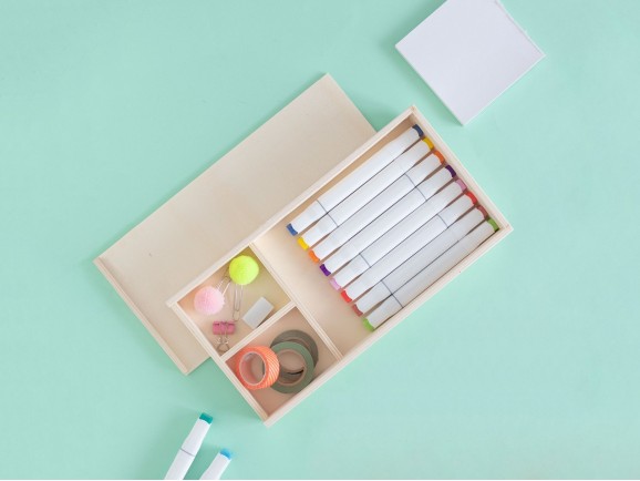 Caja de madera para fotos 20x15 c/división y marco Ref.P1454MS2