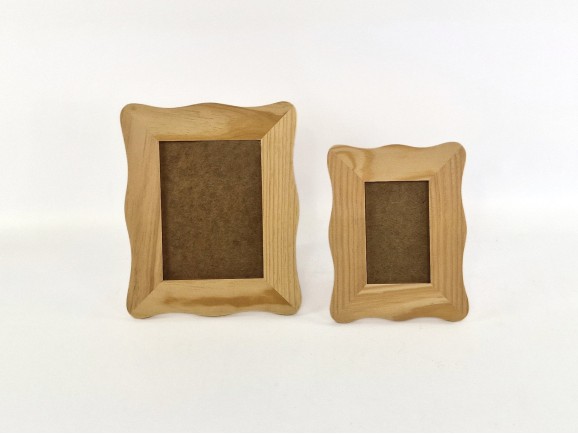 Marcos ondulados 5 cm. c/cristal para fotos Ref.PR4V