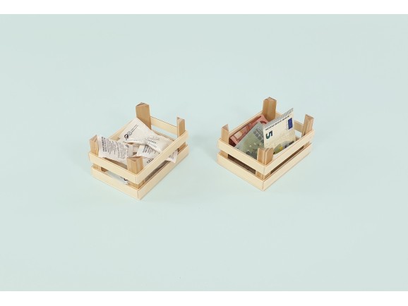 Small wooden basket 10x8x6 cm. natural or black Ref.CR3