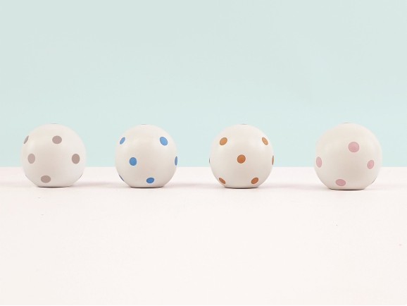 Child handles White Ball 4 cm. Polka Dots Colors