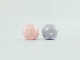 Child's handle Ball Color 4 cm. White polka dots