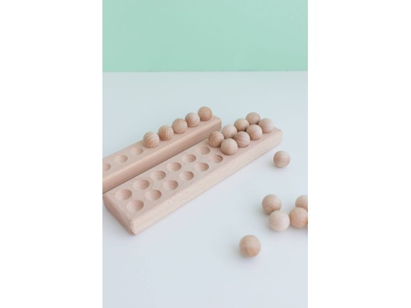 Wooden board for balls Ø20 mm.Ref.MO196