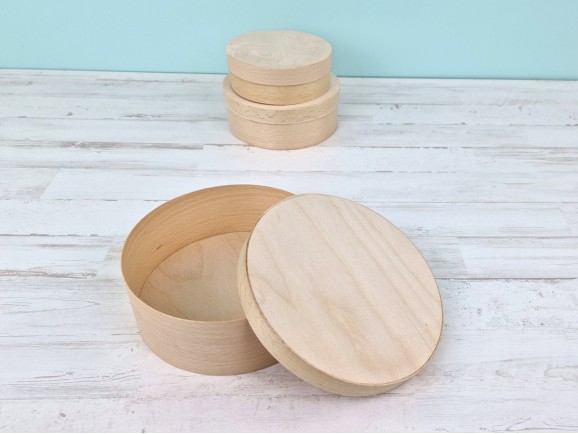 Round wooden Matryoshka boxes 3 pcs. with lid Ref.DRPL400K