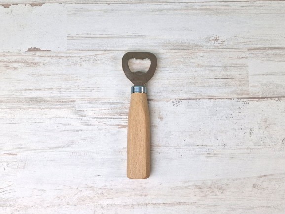 Wooden bottle opener with handle Ref.DRKC884