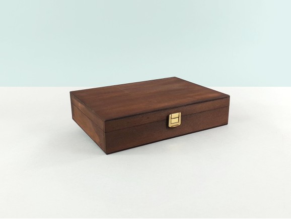 Aged wooden box 27x19x6 cm. with hinge, clasp and partition Ref.P1454C6FT
