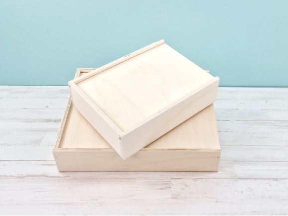 Wooden box with sliding lid, 2 sizes Ref.P1454CN