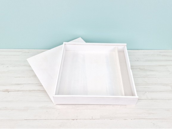 White Box for Album 30x30 w / Wood Top and Division Ref.P1454C8PA-37D