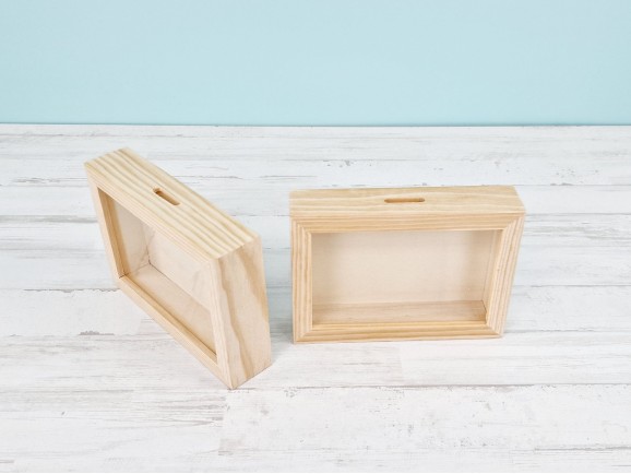 Hucha de madera 17x12x4 cm. con cristal Ref.AW2844