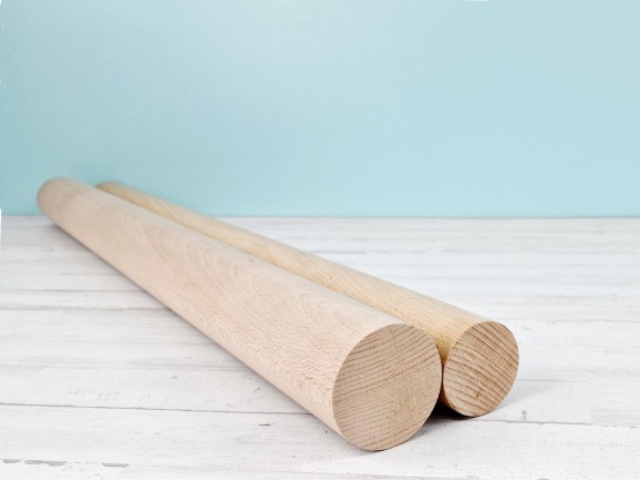 Round wooden stick, 2 diameters Ø50 - Ø60 mm. Length 80 cm.