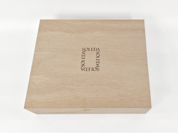 Case box for Album 3 finishes Ref.PCA33