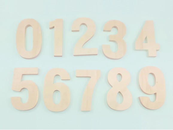 Wooden Numbers 10 cm. Ref.P1341EN