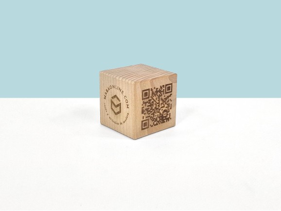 Cubo de madera QR 5,5x5,5 cm. Ref.MOQR