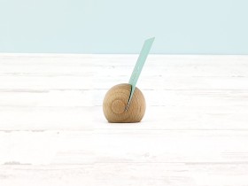 Bola de madera c/ranura para foto o tarjeta Ref.OP605635
