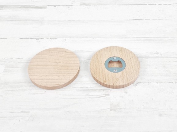 Beech wood coaster bottle opener Ref. DRKC889