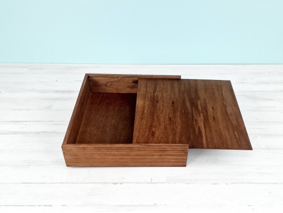 Aged wooden box 29x29x7 cm. 2 lids Ref. P1454C81-27