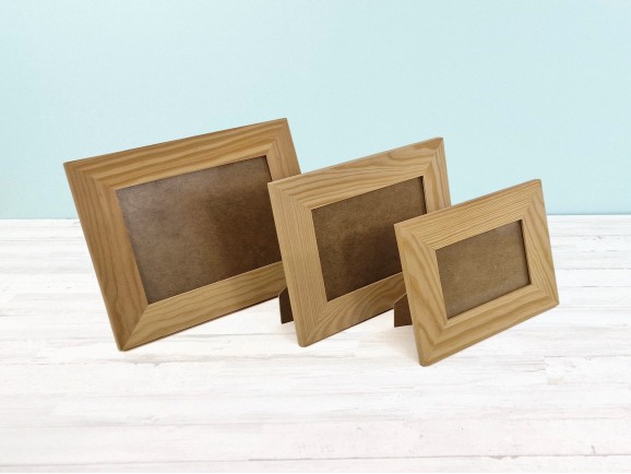 Pictures 4 cm frames with photo glass Ref.PVL4