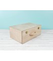 Caja maleta de madera 38,5x26,5x16 cm. c/asa Ref.PCM55