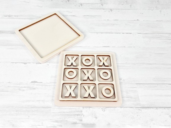 Wooden box game 3 in a row Ref. PCJ02