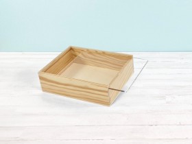 Pine wood box 23.5x18.5x7 cm. with methacrylate lid Ref.PF1520M