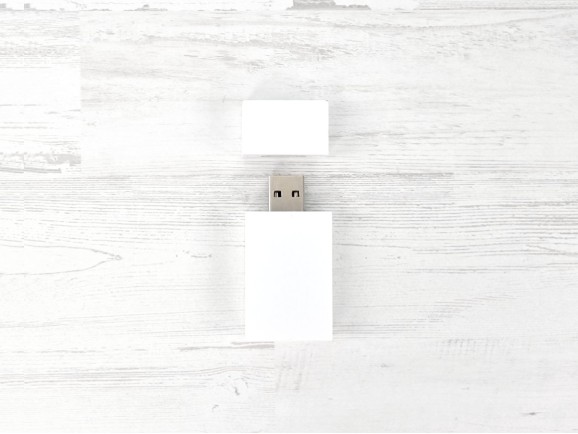 PenDrive de madera clásico blanco con imán Ref.USBCH11