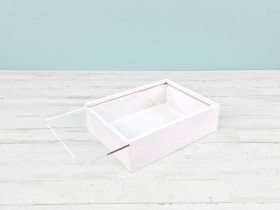White pine wood box 23.5x18.5x7 cm. with methacrylate lid Ref.PF1520BM