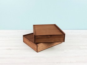 Caja de madera pino Envejecida 29x24x7 cm. c/tapa corredera Ref.PF2025T