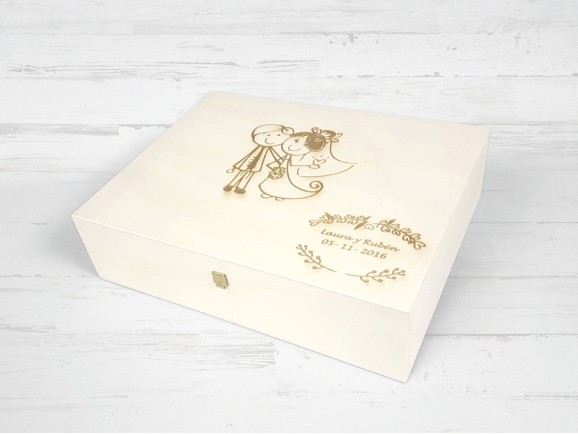 Wooden box 3 Bottles of wine Hinge and Brooch Ref.3botBB