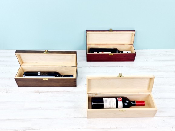 Caja madera pino 1 Botella Broche 3 acabados Ref.DRSW241