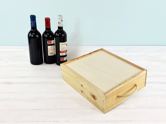 Pine wood box for 3 wine bottles Sliding lid Frame Ref.