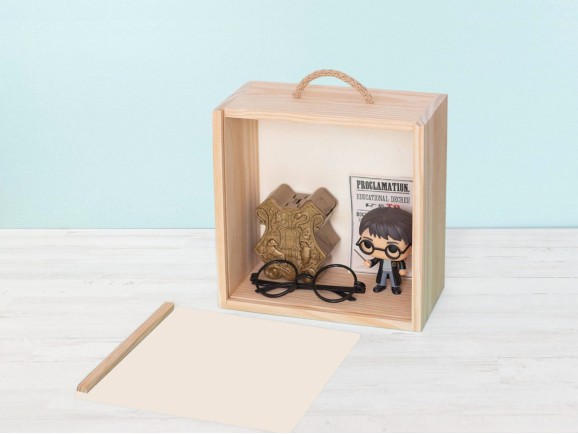 Pine wood box 22x22x12 cm. c / Frame sliding cover Ref. 99