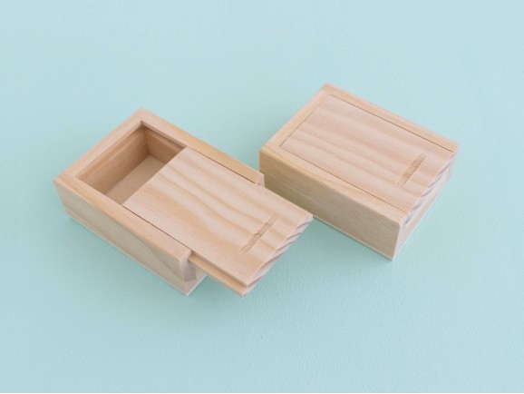 Caja de madera 9x7x3,5 cm. c/tapa corredera Enrasada Ref.P1002