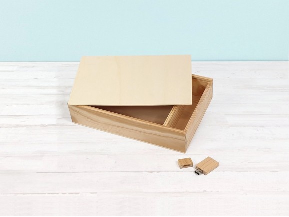 Pack Caja para fotógrafos + PenDrive Ref.Pack1454DCH2