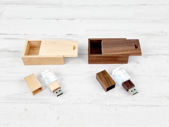 Pack PenDrive Wood and Glass + Wooden Box Ref.PackS262